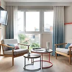 Pierre & Premium Haguna Апарт-отель