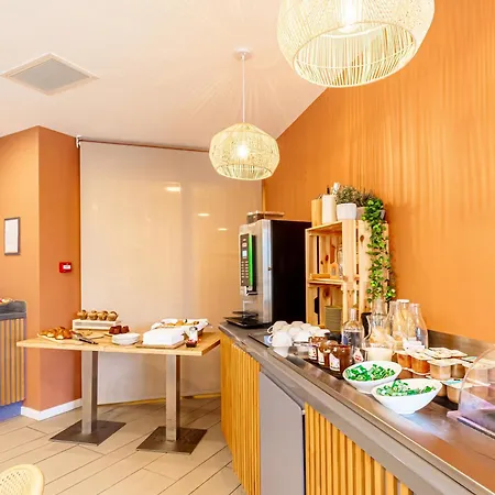 Pierre & Premium Haguna 公寓式酒店