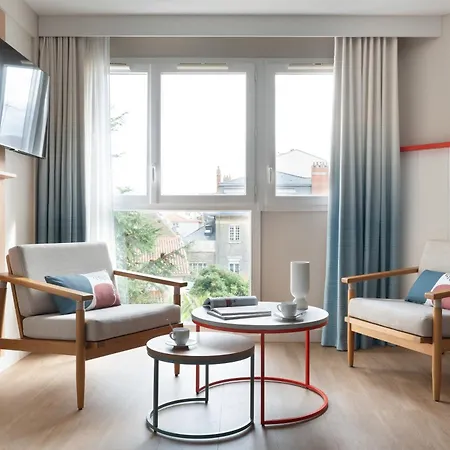 Pierre & Premium Haguna Hotel apartamentowy