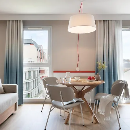 Pierre & Premium Haguna Hotel apartamentowy