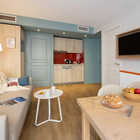 Pierre & Premium Haguna 4* Biarritz