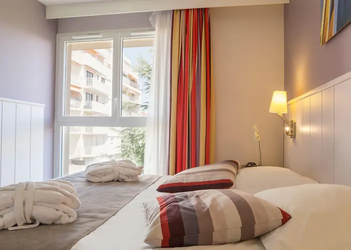 Pierre & Premium Haguna Apart Otel Biarritz