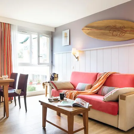 Pierre & Premium Haguna Apartmanhotel