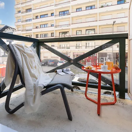 Pierre & Premium Haguna 4* Біарріц