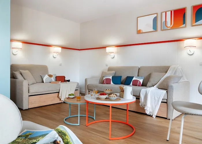 Pierre & Premium Haguna Lejlighedshotel