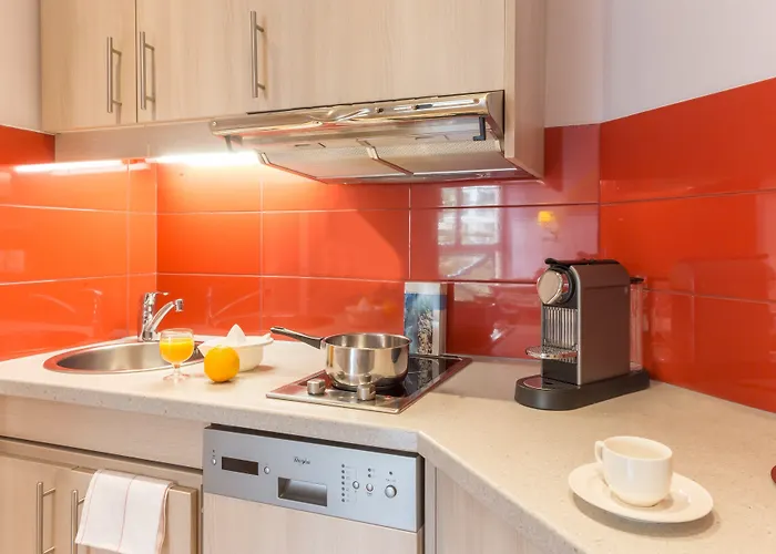 Pierre & Premium Haguna