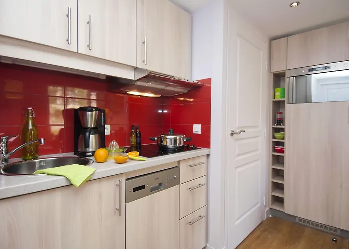 Pierre & Premium Haguna