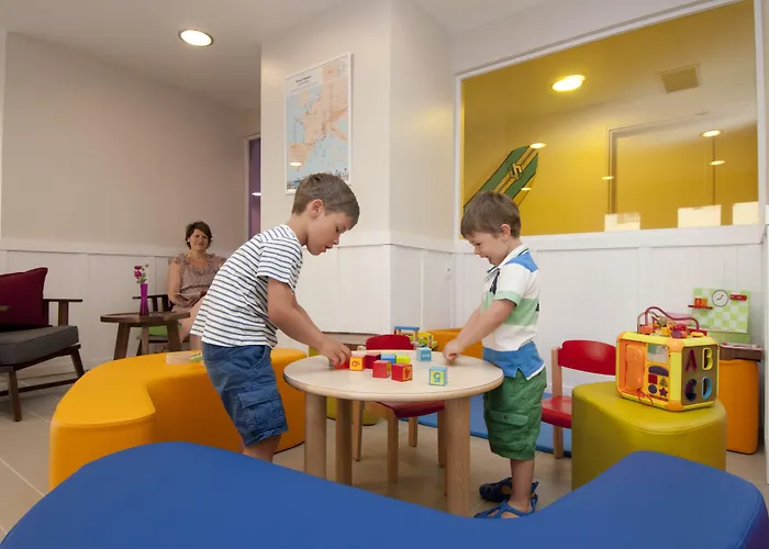 Lejlighedshotel Pierre & Premium Haguna 4*